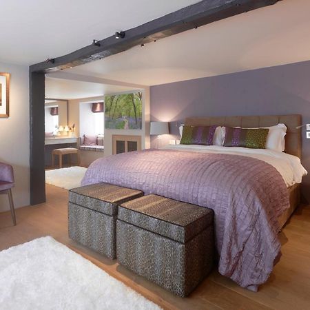 The Dog And Badger Bed & Breakfast Marlow  Bagian luar foto